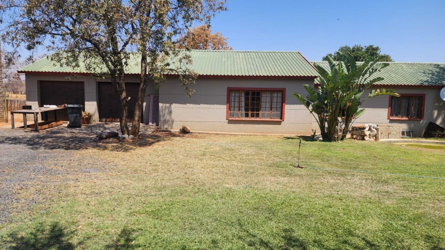 13 Bedroom Property for Sale in Rustenburg North West